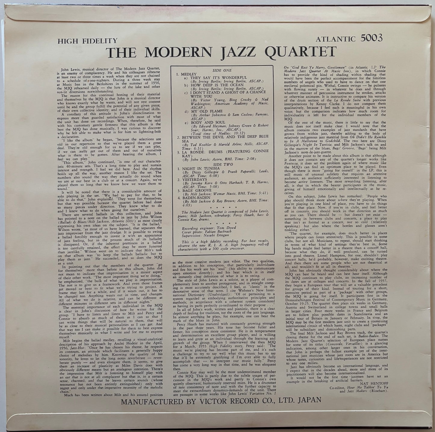 Album cover of 'The Modern Jazz Quartet' with text and record label details.