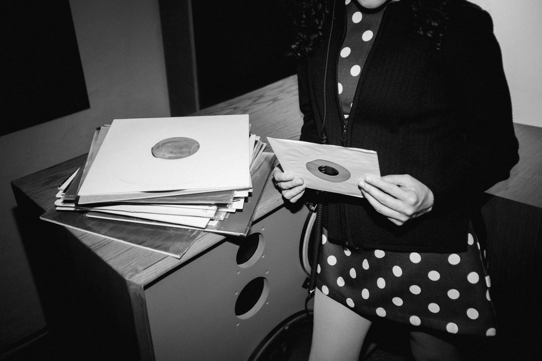 How to Clean and Store Vinyl Records in Australia: A Collector's Guide