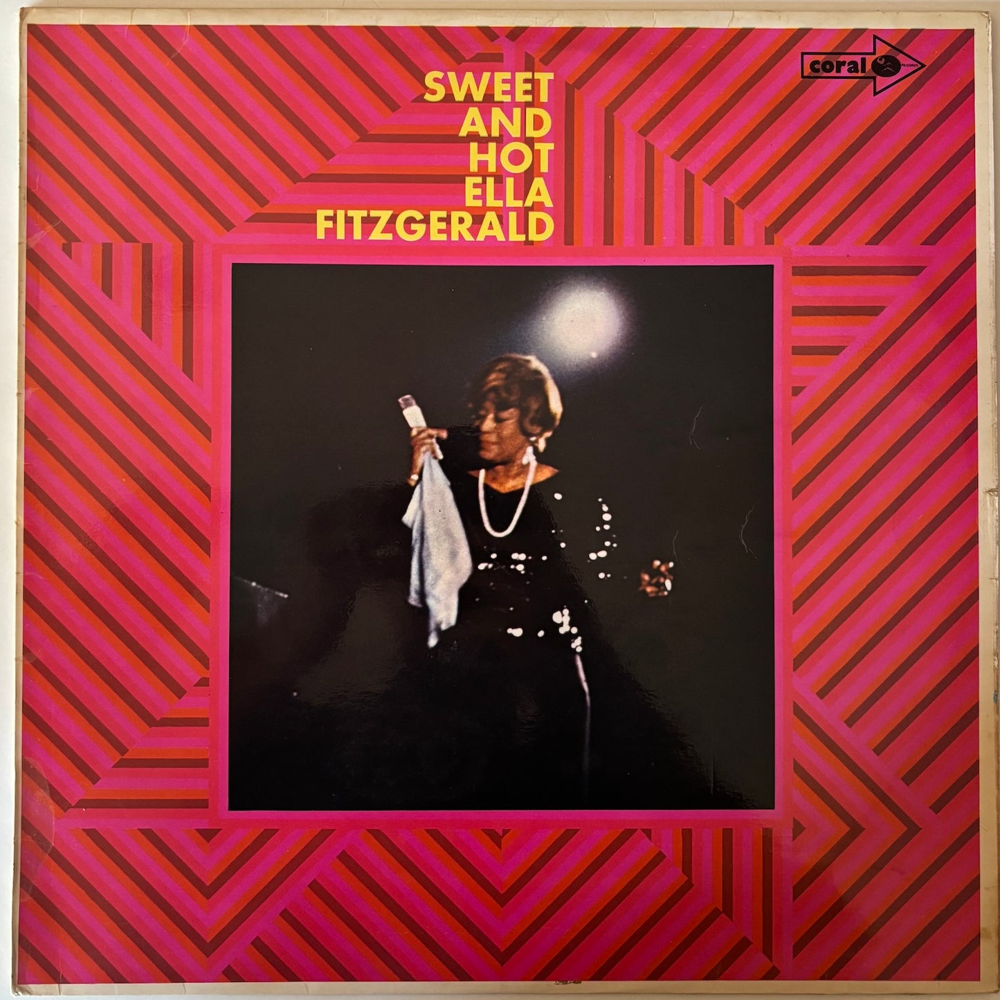 Album cover of Sweet and Hot by Ella Fitzgerald vinyl LP.