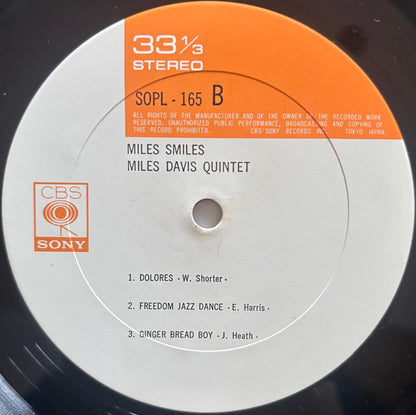 Miles Davis Quintet - Miles Smiles (1973 Japanese CBS/Sony SX68 Mark II Vinyl LP)