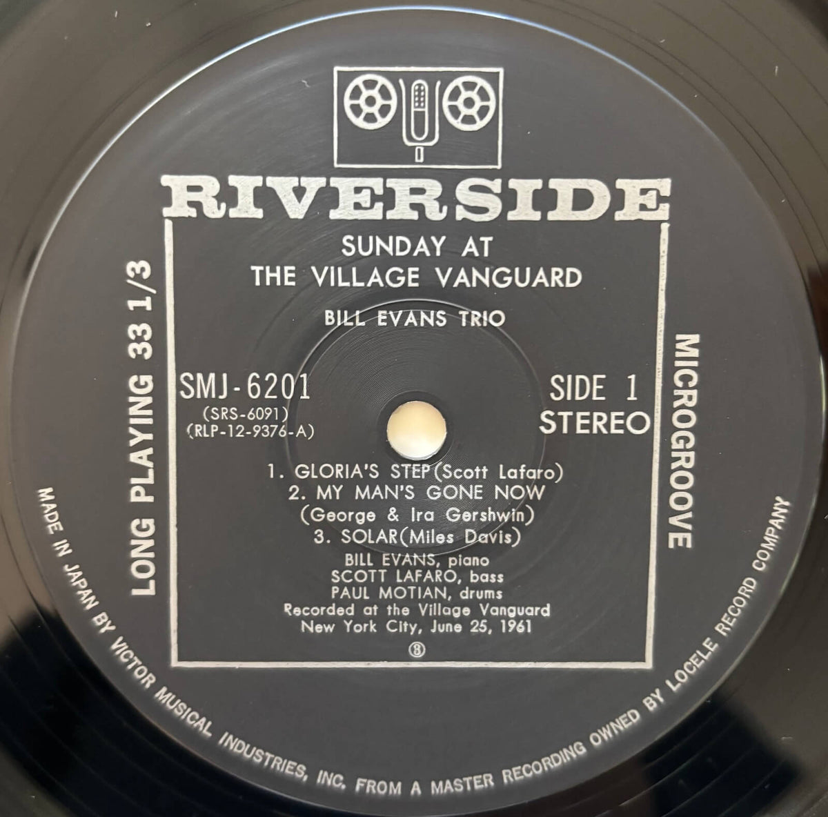 Bill Evans Trio featuring Scott LaFaro - Sunday at the Village Vanguard (1977 Japanese Riverside Vinyl LP)